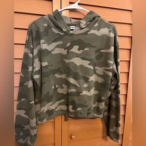 Girl's Old Navy olive green camo hoodie